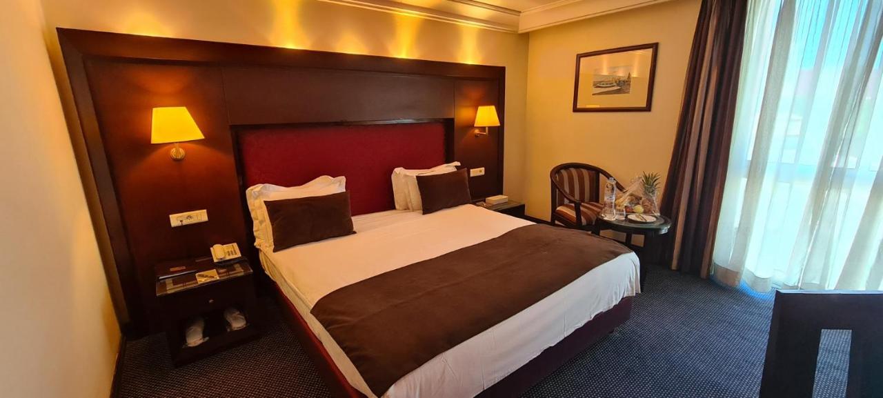 Hotel Borj Rabat - A Member Of Barcelo Hotel Group Eksteriør billede A room at the hotel